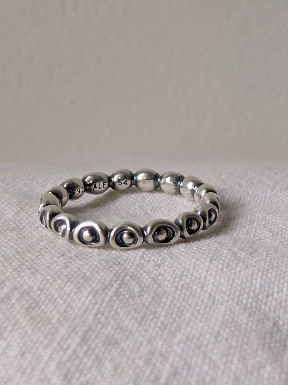 Authentic Pandora Sterling Silver Beaded Droplet Stacking Ring Size 54 US 7